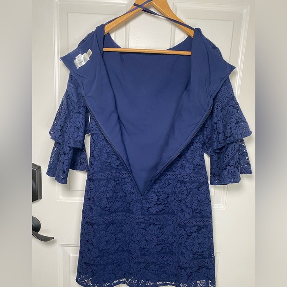 Eliza J Size 2 Navy Blue Lace Sheath Dress Fully Lined Bell Sleeves GUC … - Picture 5 of 15